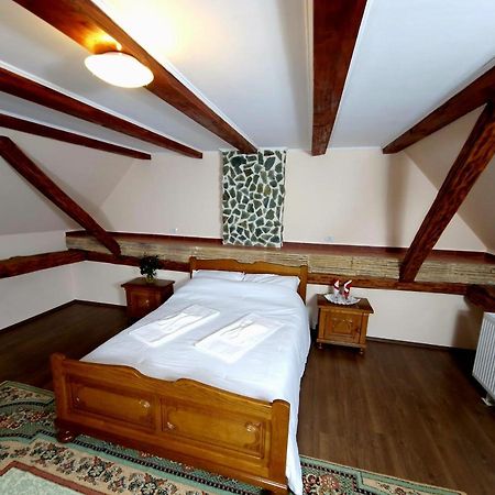 Villa Mehadica House Extérieur photo